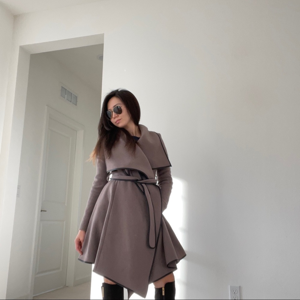 BCBG brown coat - Size XXS.  Never worn but does not have tags attached.